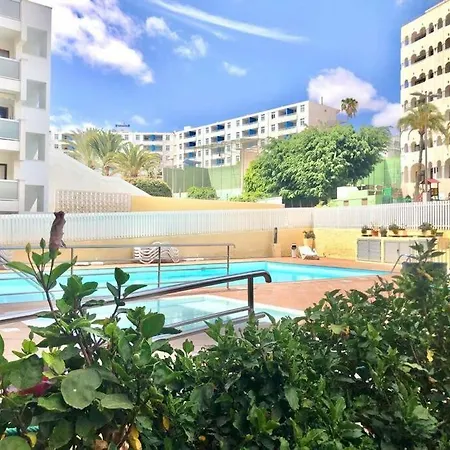 Tropical House Near Beach&yumbo *