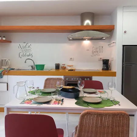 Tropical House Near Beach&yumbo Daire San Bartolomé